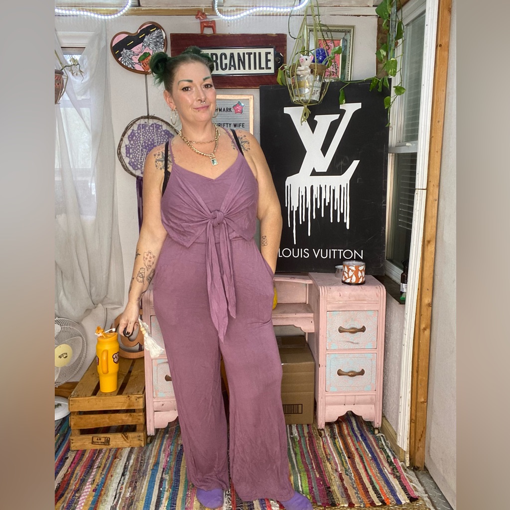 Listicle Lavender Purple Wide Leg Lightweight Sleeveless Jumpsuit Size Small — image 3 of 8